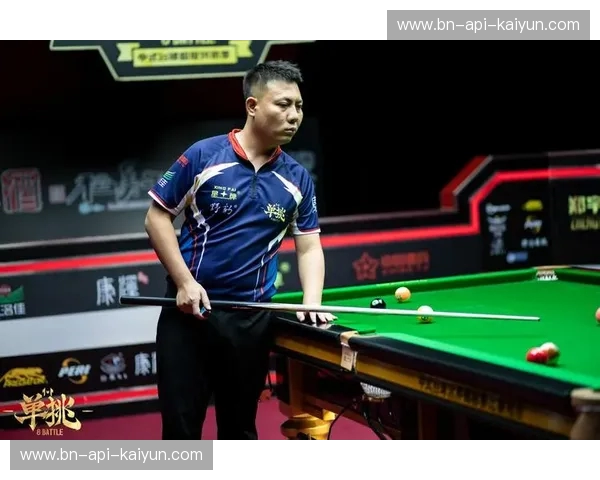 准神降临，谁与争锋？郑宇伯vs时代的巅峰对决，诠释中式台球的暴力美学